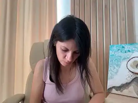 Snapshot of InjaAtHome chatting on July 7, 1:26 pm InjaAtHome online show from July 7, 1:26 pm