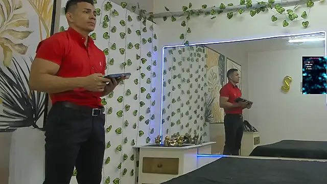 ChoreyTaiylor online show from November 8, 2:39 pm