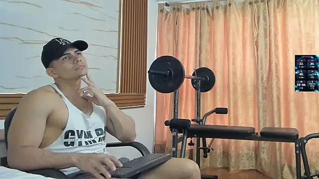 ChoreyTaiylor online show from November 20, 4:18 pm