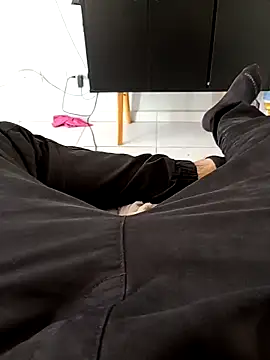 Santosgui14 online show from November 19, 6:19 pm