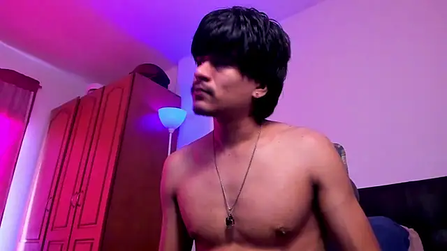 Eiden allenx online show from February 8, 2:53 pm