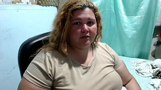 squirt322bbw online show from April 2, 5:43 pm