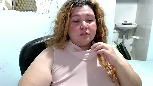 Snapshot of squirt322bbw chatting on May 18, 4:13 pm squirt322bbw online show from May 18, 4:13 pm