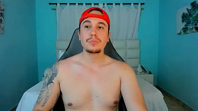 Snapshot of juan__jimenez chatting on March 25, 10:38 pm juan jimenez online show from March 25, 10:38 pm