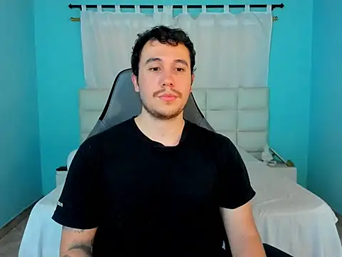 juan  jimenez online show from June 8, 9:26 pm