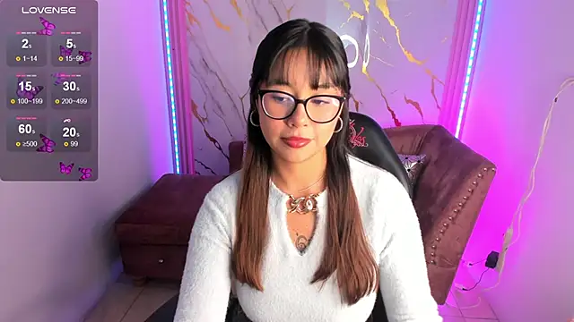 Snapshot of Nasha_abby chatting on June 3, 8:14 pm Nasha abby online show from June 3, 8:14 pm