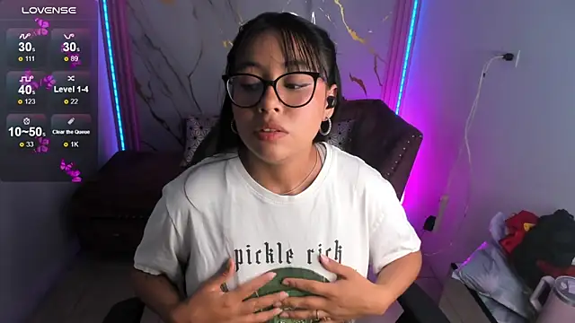 Snapshot of Nasha_abby chatting on June 18, 9:19 pm Nasha abby online show from June 18, 9:19 pm