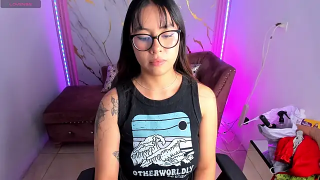 Snapshot of Nasha_abby chatting on July 13, 11:40 pm Nasha abby online show from July 13, 11:40 pm