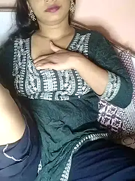 Snapshot of Beautifulsex4u chatting on September 14, 7:02 pm Beautifulsex4u online show from September 14, 7:02 pm