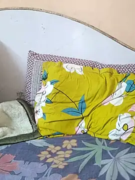 Snapshot of Beautifulsex4u chatting on September 17, 6:31 pm Beautifulsex4u online show from September 17, 6:31 pm