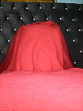 pussyqueene online show from February 4, 3:01 am