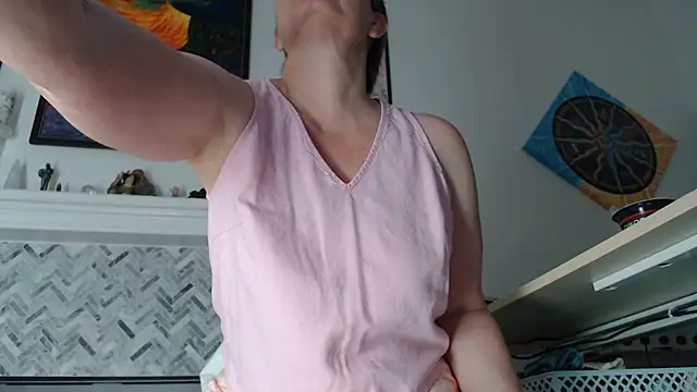 AuroraWillows online show from July 22, 10:07 am