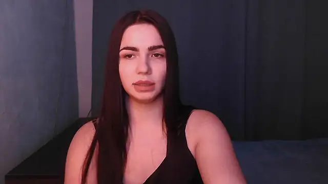 Snapshot of HannahMeid chatting on February 10, 7:17 pm HannahMeid online show from February 10, 7:17 pm
