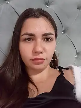 Snapshot of HannahMeid chatting on September 15, 9:53 am HannahMeid online show from September 15, 9:53 am