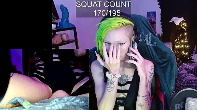 alicewonder09 online show from December 4, 5:06 am