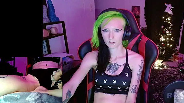 alicewonder09 online show from December 14, 7:58 am