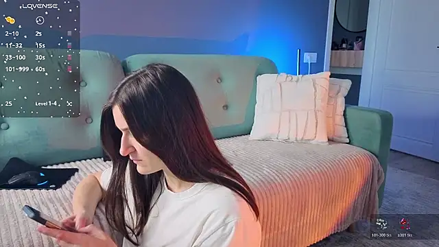 Snapshot of Alexperchik chatting on February 15, 11:41 am Alexperchik online show from February 15, 11:41 am