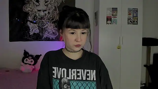 Snapshot of t0riayun0 chatting on January 20, 9:22 pm t0riayun0 online show from January 20, 9:22 pm