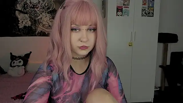 Snapshot of t0riayun0 chatting on January 23, 10:22 pm t0riayun0 online show from January 23, 10:22 pm