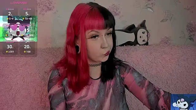 Snapshot of t0riayun0 chatting on September 12, 5:02 pm t0riayun0 online show from September 12, 5:02 pm