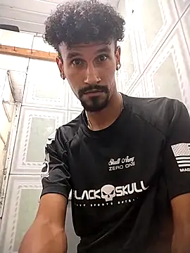 FestiveAdmirer online show from March 25, 2:56 pm