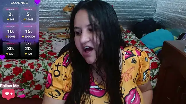 EMILY-NESSA online show from November 11, 11:38 pm