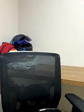 Sara Boom online show from October 8, 2:14 pm