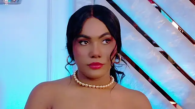 Sara Boom online show from December 19, 2:24 pm