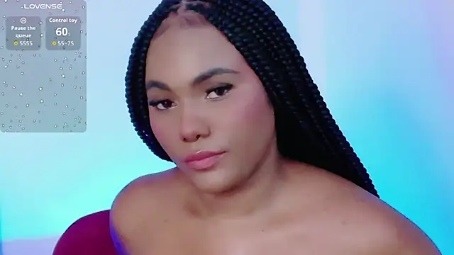 Snapshot of Sara_Boom chatting on June 3, 8:25 pm Sara Boom online show from June 3, 8:25 pm