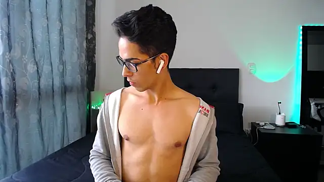 aodaboyyy online show from December 22, 9:31 pm