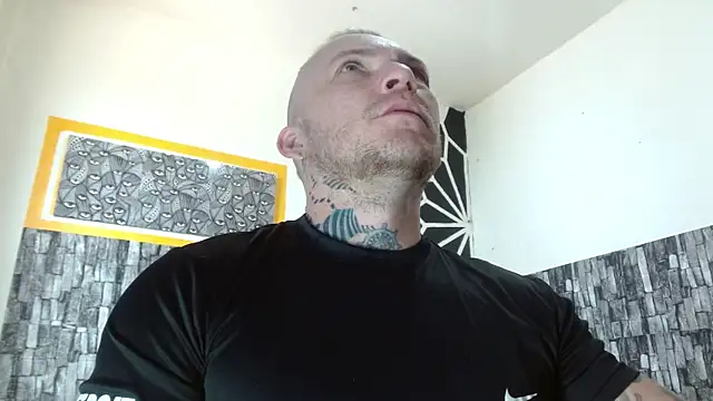 stripnolimits online show from January 7, 5:26 pm