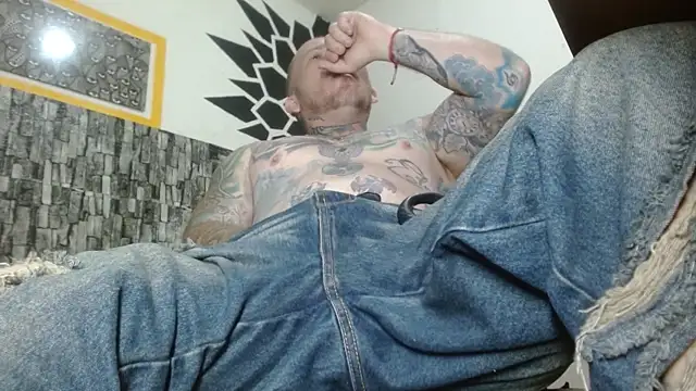 stripnolimits online show from June 14, 12:30 am
