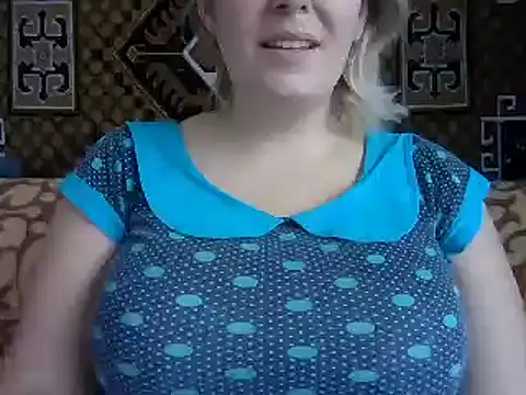 Snapshot of Diana_Britt chatting on December 11, 10:14 am Diana Britt online show from December 11, 10:14 am