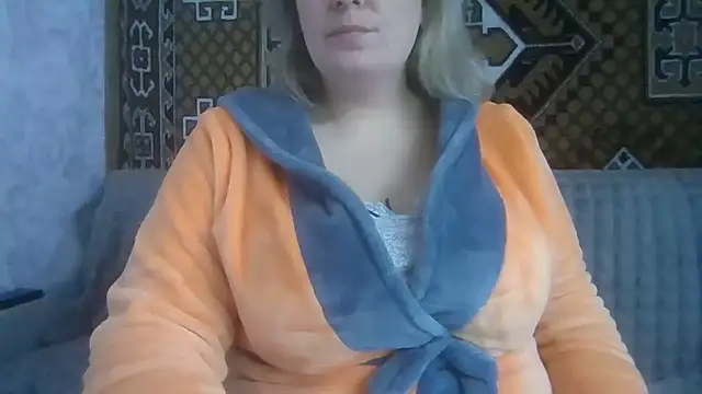 Diana Britt online show from February 5, 1:16 pm