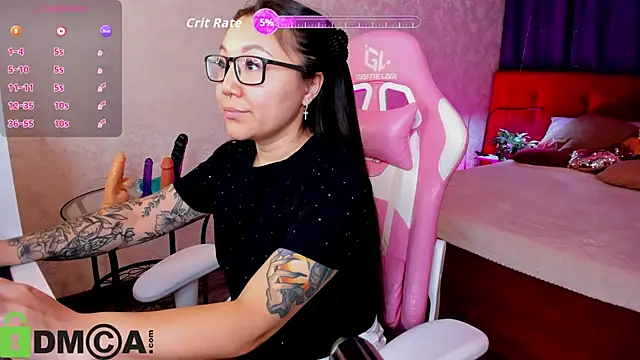 Snapshot of gentle_muse chatting on December 2, 12:16 am gentle muse online show from December 2, 12:16 am