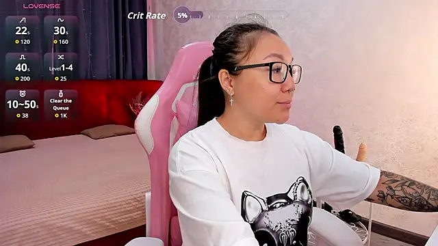Snapshot of gentle_muse chatting on June 9, 12:11 am gentle muse online show from June 9, 12:11 am
