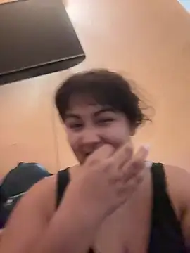 Snapshot of Madsion23 chatting on January 20, 8:40 pm Madsion23 online show from January 20, 8:40 pm