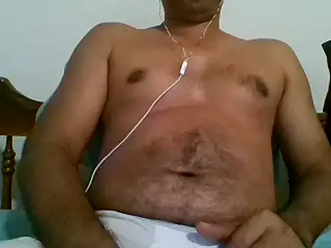 Snapshot of bbccol1 chatting on December 27, 4:04 am bbccol1 online show from December 27, 4:04 am