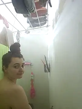 Snowbunnycake 131 online show from October 14, 12:17 pm