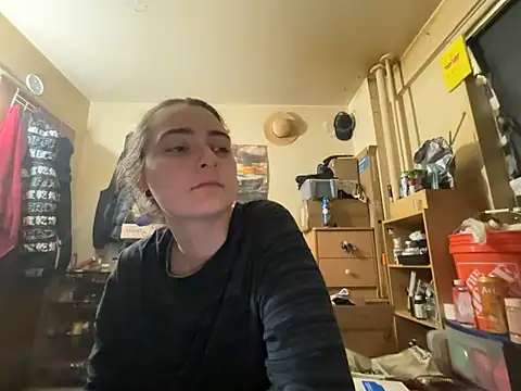 Snapshot of Snowbunnycake_131 chatting on May 13, 12:57 pm Snowbunnycake 131 online show from May 13, 12:57 pm
