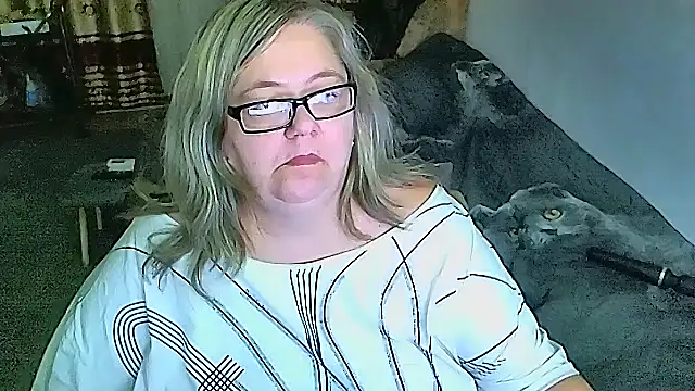 Snapshot of sex2 chatting on October 21, 9:37 pm sex2 online show from October 21, 9:37 pm