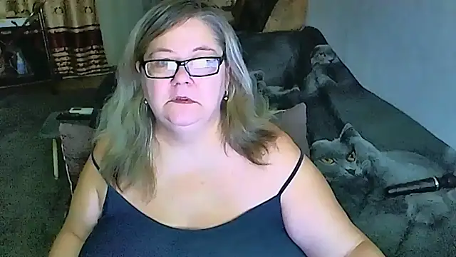 Snapshot of sex2 chatting on November 24, 10:20 pm sex2 online show from November 24, 10:20 pm