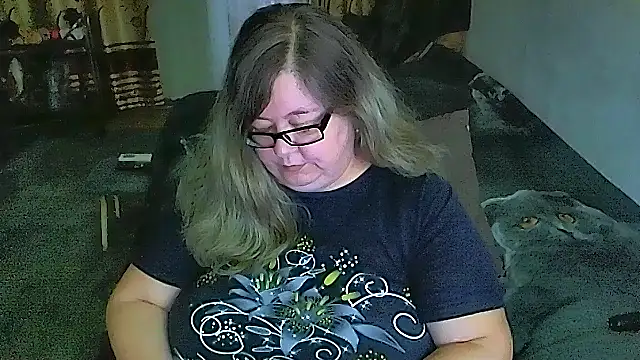 Snapshot of sex2 chatting on May 18, 1:24 am sex2 online show from May 18, 1:24 am