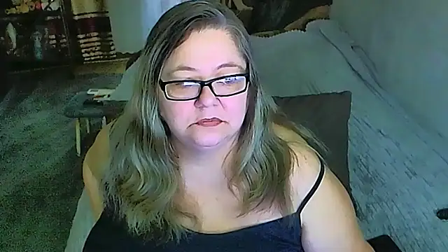 Snapshot of sex2 chatting on May 23, 1:33 am sex2 online show from May 23, 1:33 am