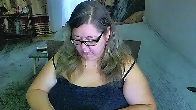 Snapshot of sex2 chatting on May 24, 12:37 am sex2 online show from May 24, 12:37 am