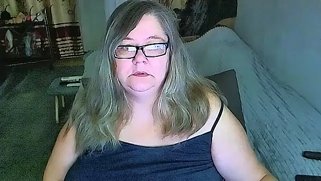 Snapshot of sex2 chatting on May 24, 10:37 pm sex2 online show from May 24, 10:37 pm