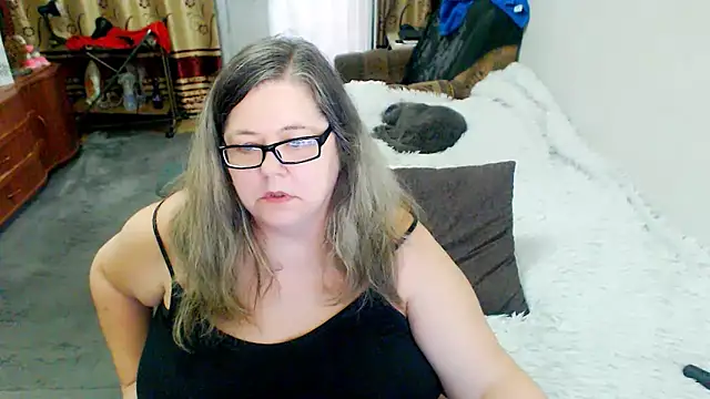 Snapshot of sex2 chatting on June 5, 6:52 am sex2 online show from June 5, 6:52 am