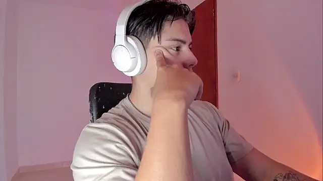 Giordano Russo online show from January 17, 3:06 pm