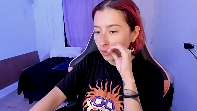 Snapshot of Ginger_Sweetty chatting on February 13, 11:15 pm Ginger Sweetty online show from February 13, 11:15 pm