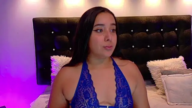 Snapshot of ValenScott1 chatting on January 26, 1:25 pm ValenScott1 online show from January 26, 1:25 pm